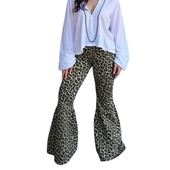 Judy Blue Brown Leopard Cheetah Super Flare Bell Bottom Jeans Size 7/28 - Picture 1 of 11